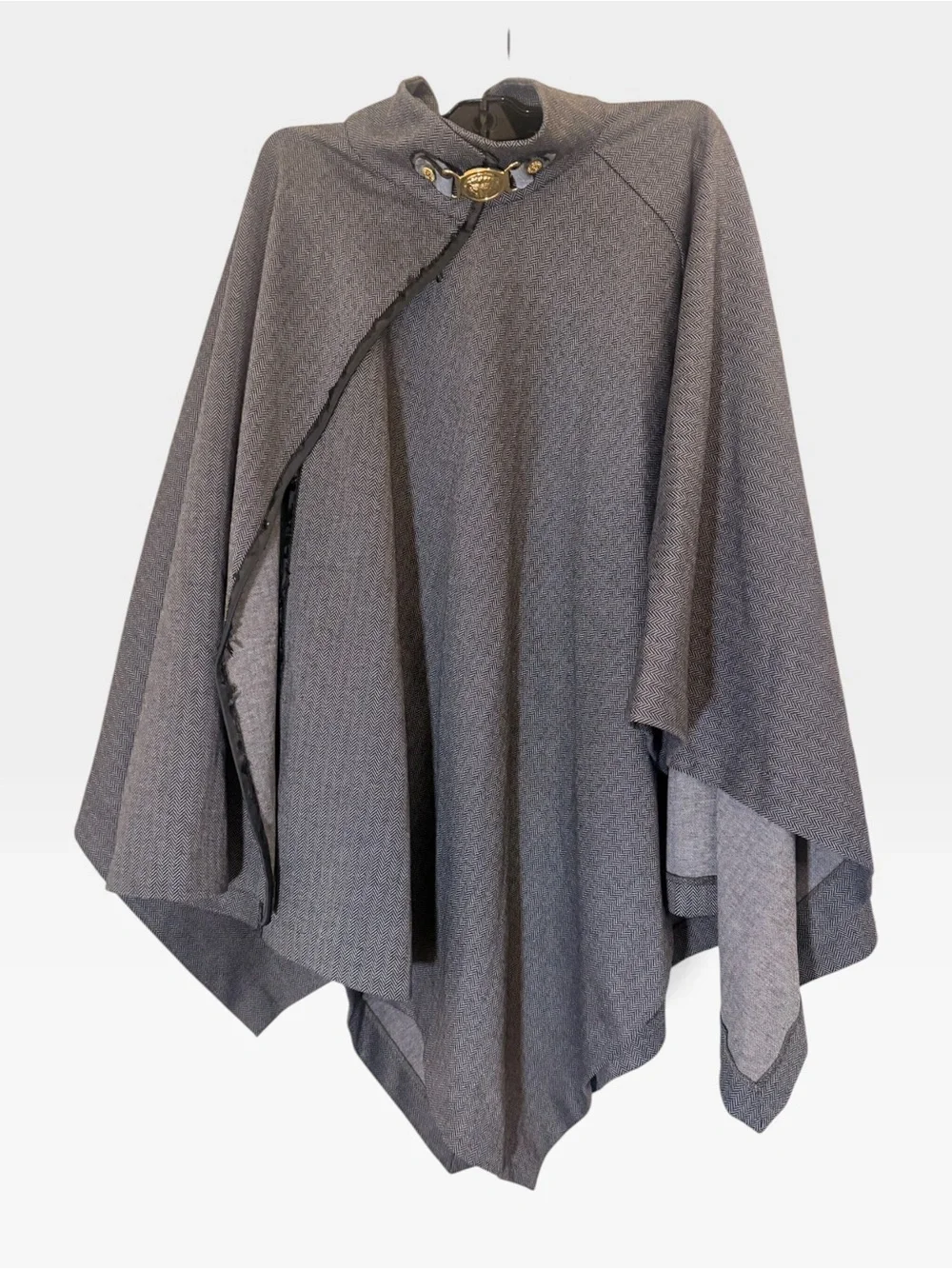 (One Size) Anne Klein Herringbone Poncho Cape with Gold Lion Clasp